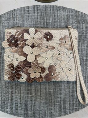 Floral Appliqué Wristlet Clutch in Beige and Brown